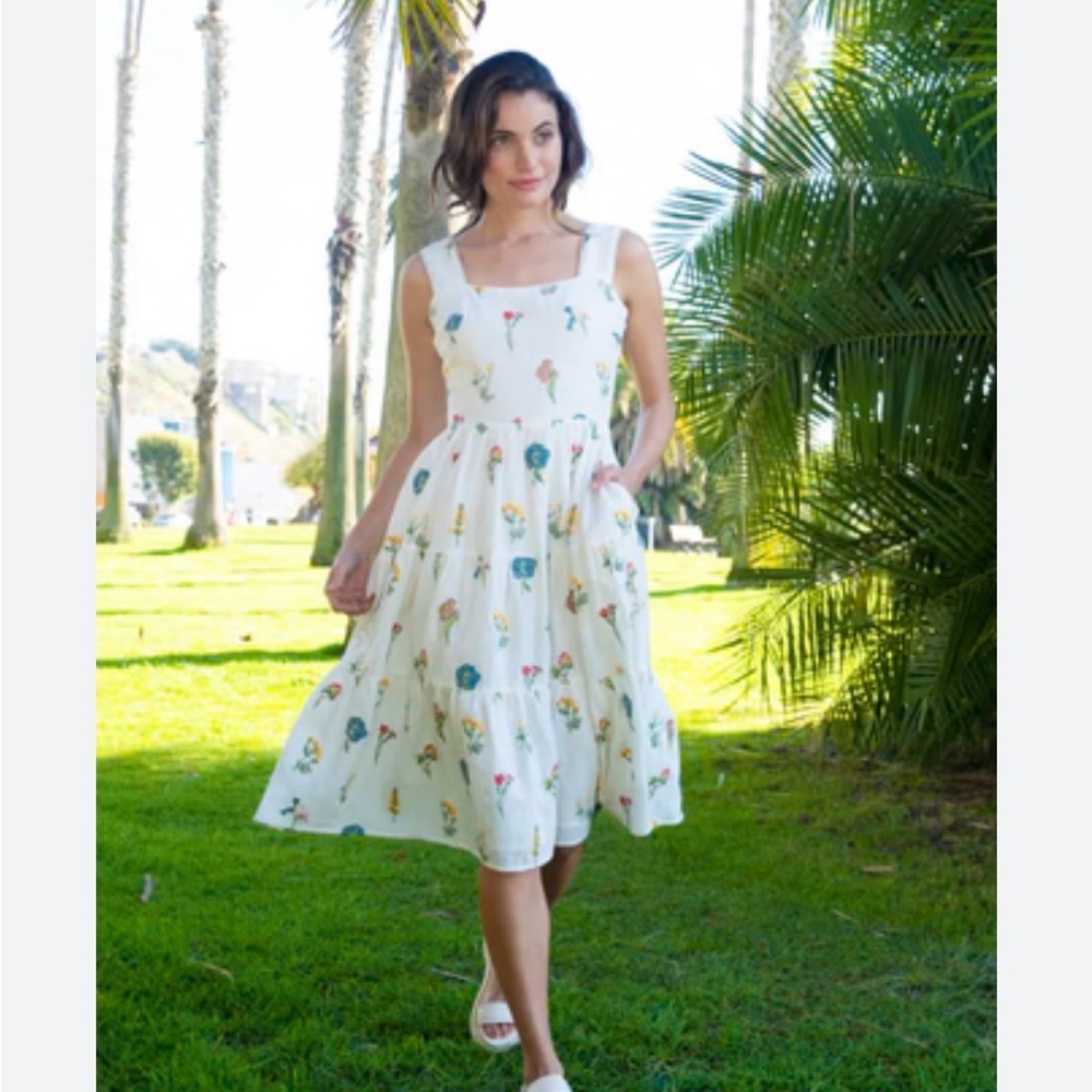 NWT $168 BTFL-Life Floral Summer Midi Dress- Size Medium